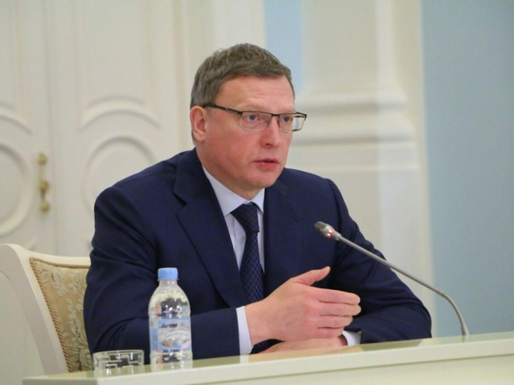 Александр Бурков настроен повышать зарплату совместно с профсоюзами