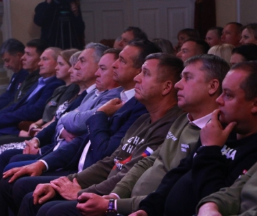 В Омске награждены активисты волонтерского движения